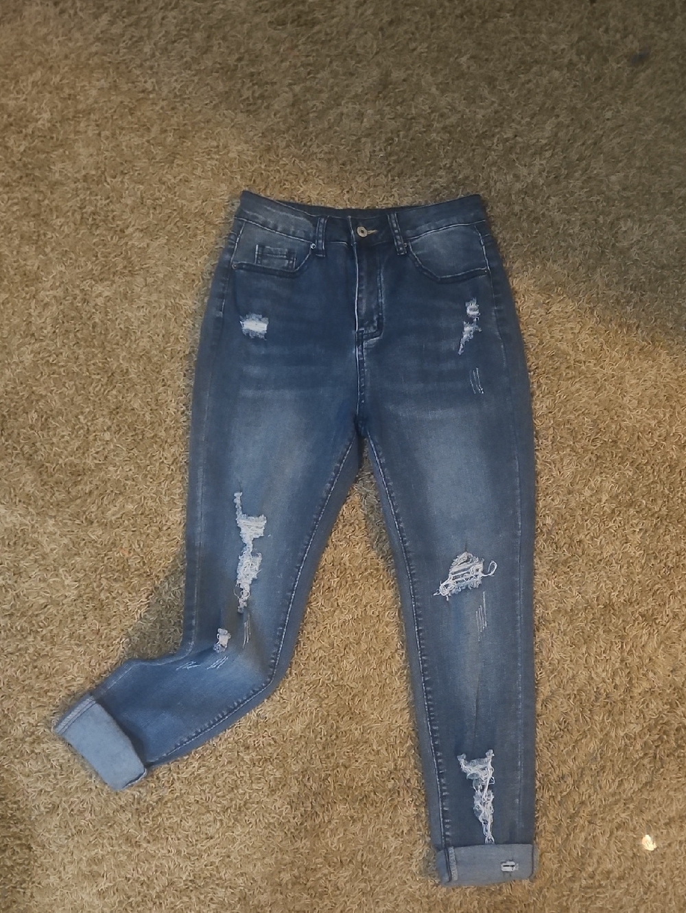 Distressed Boyfriend Jeans in Dark Blue Wash
